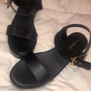 Bamboo Black Flatform Shoes